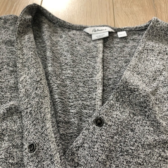 Reitmans Viscose Blend Wrap Top in Heather Grey - Picture 4 of 7